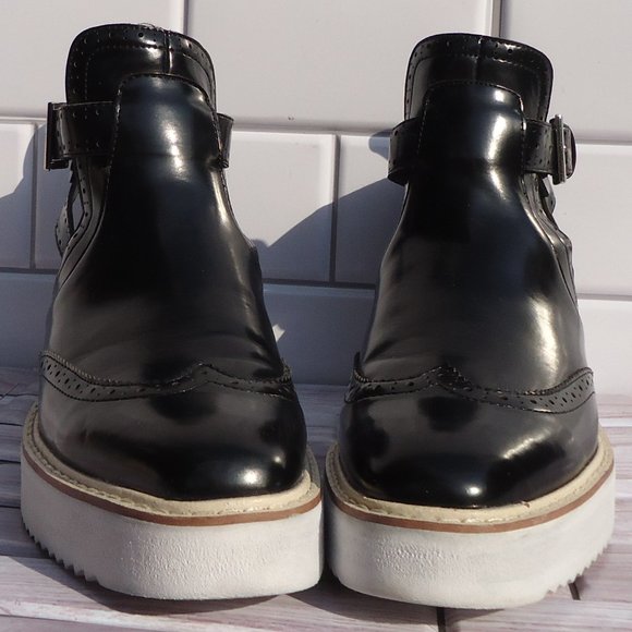 SIZE EU 37. ZARA BASIC wedge cut-out ankle booties buckle wingtip black. - Picture 4 of 16